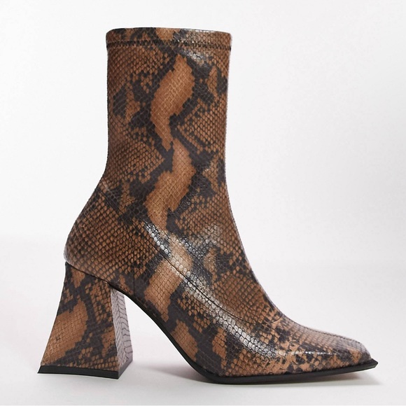 Topshop Honey premium ankle boot - Picture 1 of 3